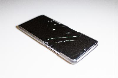 L'astuce pour enlever les rayures de l'écran du téléphone portable
