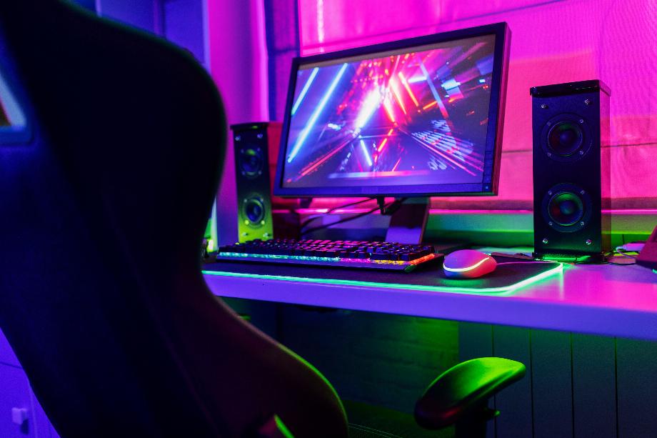 Tous les appareils que les joueurs doivent avoir à leur disposition lors d'une session de jeu doivent être de qualité. (Freepik)