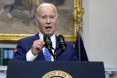 Joe Biden a annoncé un accord avec des entreprises technologiques sur la sécurité de l'intelligence artificielle