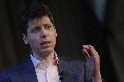 Le PDG d'OpenAI, créateur de ChatGPT, ne sait pas quels emplois seraient anéantis par l'intelligence artificielle