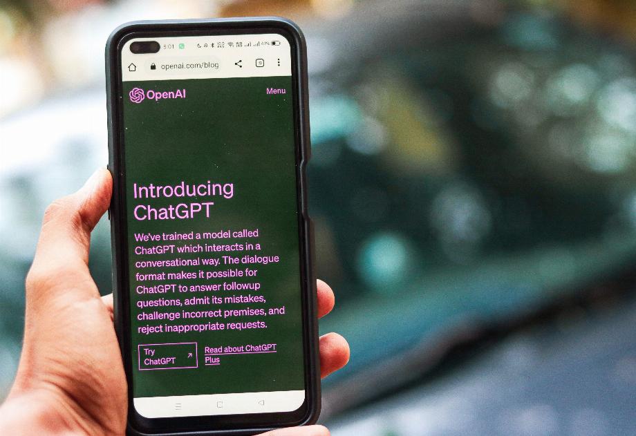 L'hallucination est générée par la créativité des chatbots et leurs modèles de langage. (Pexels)