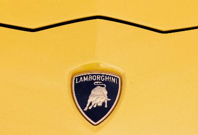 Voici l'image officielle de la première Lamborghini électrique