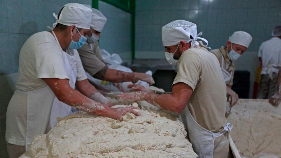 À leur arrivée au Mexique, les biscuits María ont marqué à jamais l'industrie de la pâtisserie dans le monde entier. (Pièce sombre)