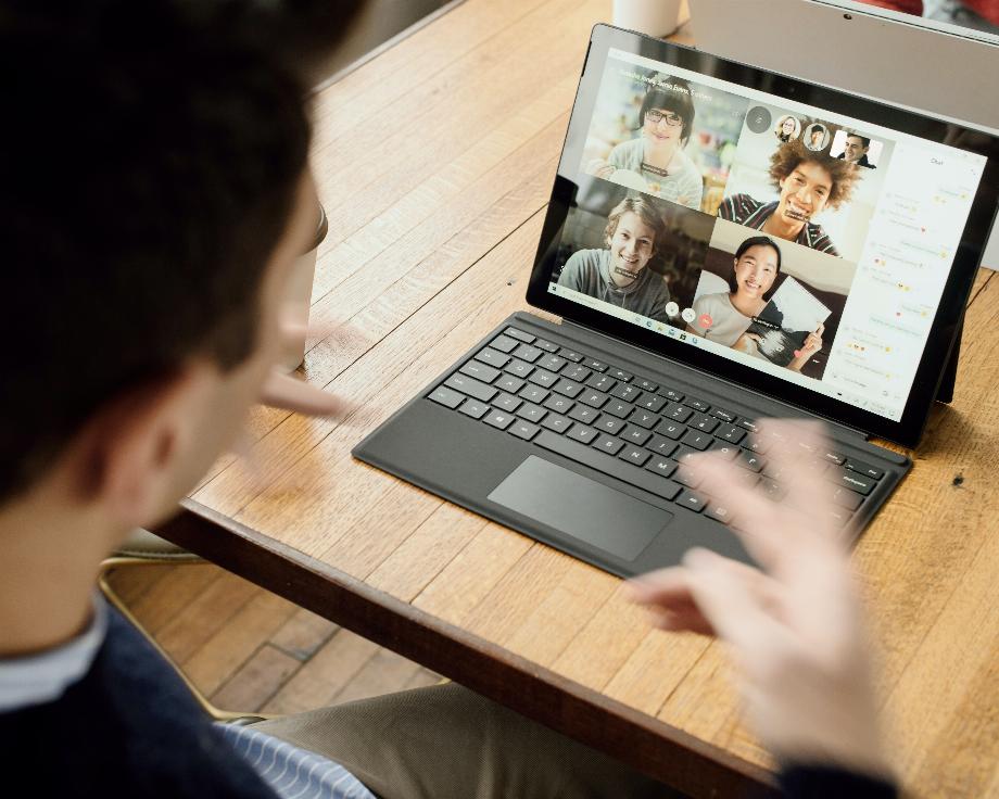 Fonctionnalité de transcriptions avec Google Meet.