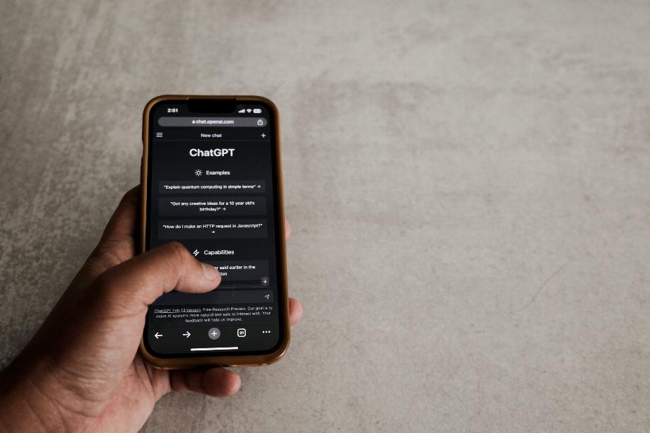 OpenAI aidera les développeurs à optimiser leur temps de travail et à personnaliser le chatbot. (Pexel)