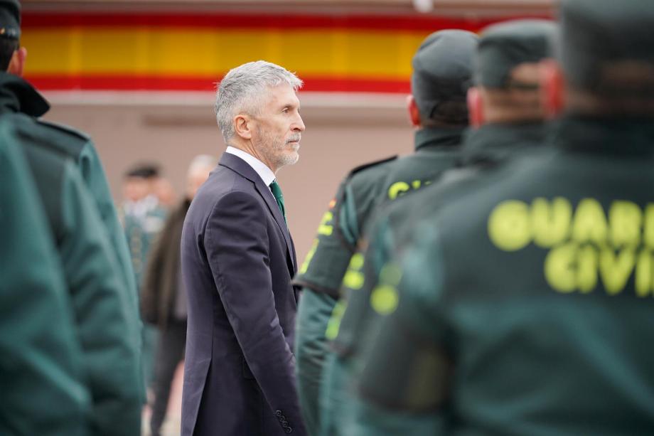 Le ministre de l'Intérieur, Fernando Grande-Marlaska, au siège de la Garde civile du Pays Basque, à Vitoria, Alava (Iñaki Berasaluce - Europa Press)
