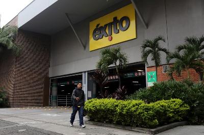 Nouveau magasin sans salariés : Éxito s’engage pour l’avenir du libre-service