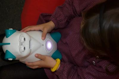 Aisoy, le robot qui pourrait aider les enfants autistes
