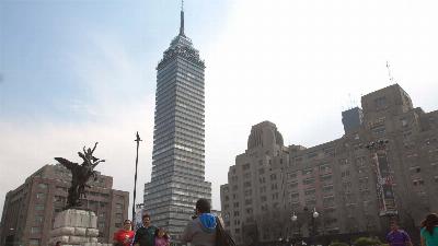 À quoi ressemblerait le CDMX s'il était fait de structures gonflables, selon AI