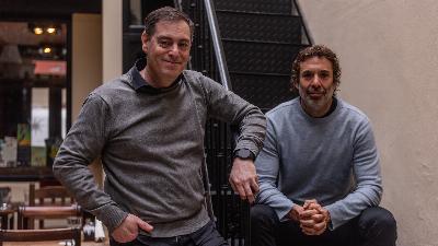 Santiago Bilinkis et Mariano Sigman : « La capacité de converser avec l’IA sera cruciale pour tout ce que vous voulez faire »