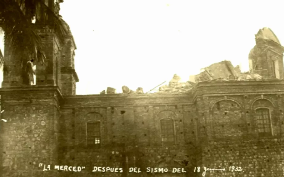 La Merced après le tremblement de terre du 18 juin 1932 (SSN).