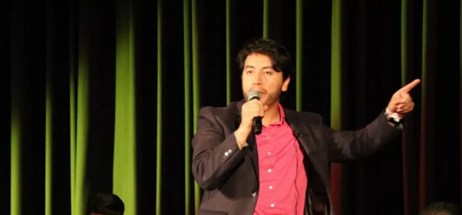 Nicolás Ramos critique la stratégie de sécurité de la mairie de Claudia López - crédit Nicolás Ramos