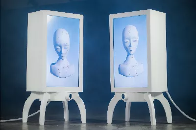 'Lovers', une sculpture dans laquelle deux intelligences artificielles tombent amoureuses au premier regard