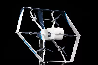 Amazon envisage de livrer les commandes avec des drones en Europe