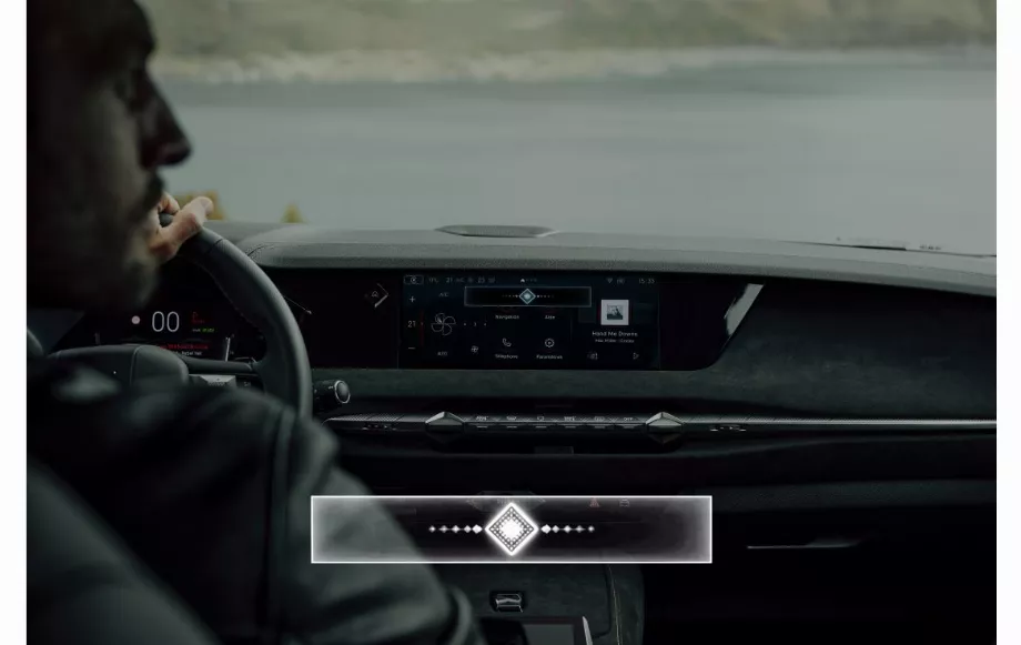 C'est la première fois qu'un constructeur européen intègre ChatGPT. (DS Automobiles)