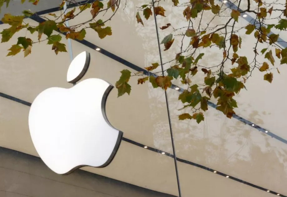 Bien que se perdre avec l’IA pourrait être la plus grosse erreur potentielle d’Apple depuis des années. Il tente d'y remédier avec des investissements de plusieurs millions de dollars et l'embauche de personnel spécialisé. (Reuters/Yves Herman)