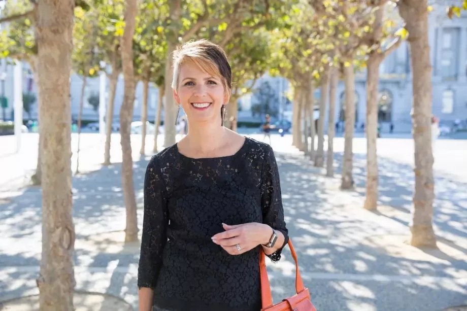 Pruden propose plusieurs stratégies pour impliquer les femmes dans les domaines technologiques. (Manzana)