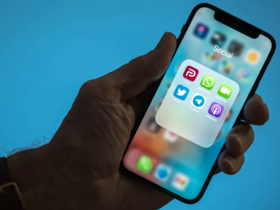 Il existe un moyen de savoir si un contact vous a supprimé de WhatsApp. (Getty Images)