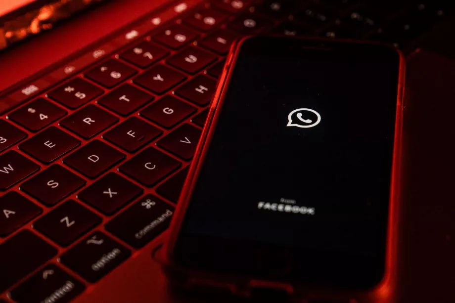 WhatsApp est l'une des applications de messagerie instantanée les plus utilisées au monde, elle est constamment mise à jour pour s'améliorer. (Lam Yik/Bloomberg)