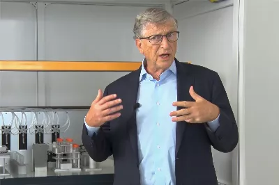 Bill Gates voit un plateau dans le développement de l’IA générative