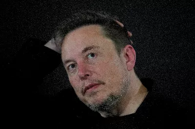 Elon Musk a prévenu que l’intelligence artificielle laisserait les humains sans travail