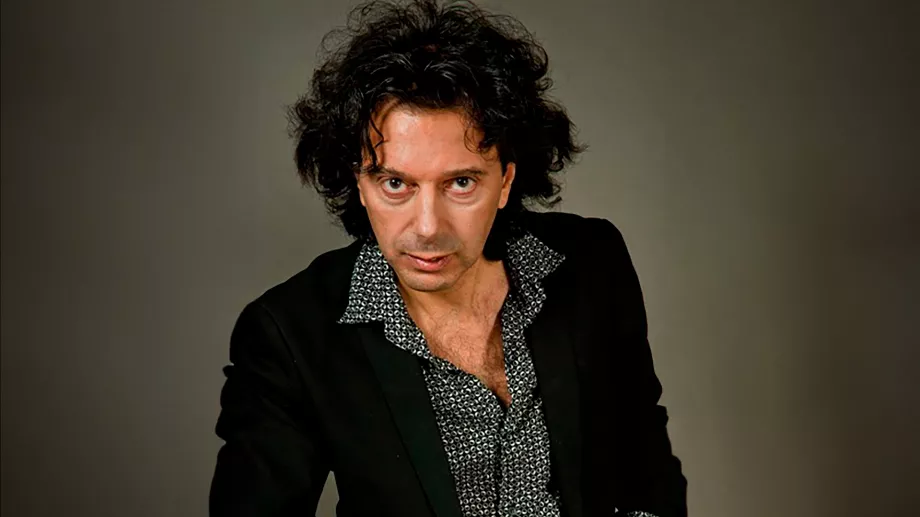 Éric Sadin, philosophe et écrivain français.