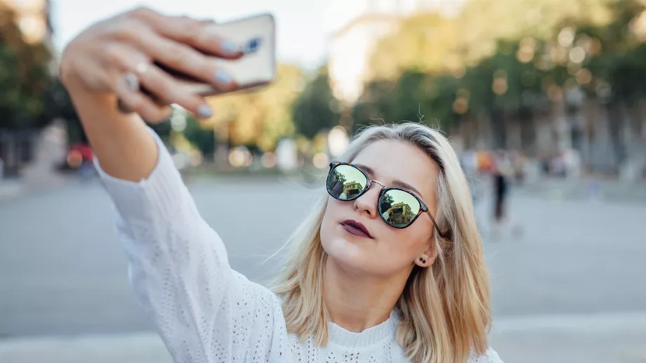 Le trouble de la personnalité narcissique se caractérise par un modèle durable de grandeur (la personne exagère ses réalisations et ses talents), un besoin constant d'admiration et généralement un manque total d'empathie envers les autres (iStock).