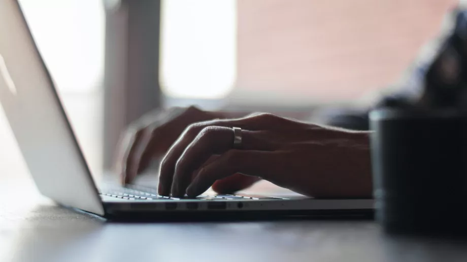 Les mises à jour sont la base de la maintenance (Unsplash)