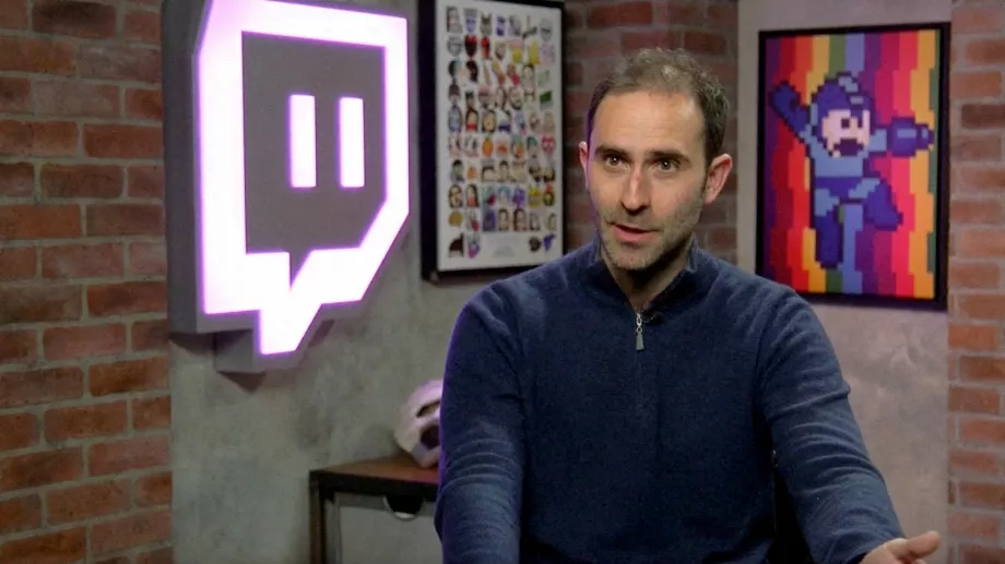 PHOTO DE DOSSIER : Emmett Shear, PDG de Twitch, s'exprime dans une image fixe tirée d'une interview vidéo avec Reuters à San Francisco, aux États-Unis. qui a été diffusé en mai 2018. REUTERS TV via REUTERS/File Photo