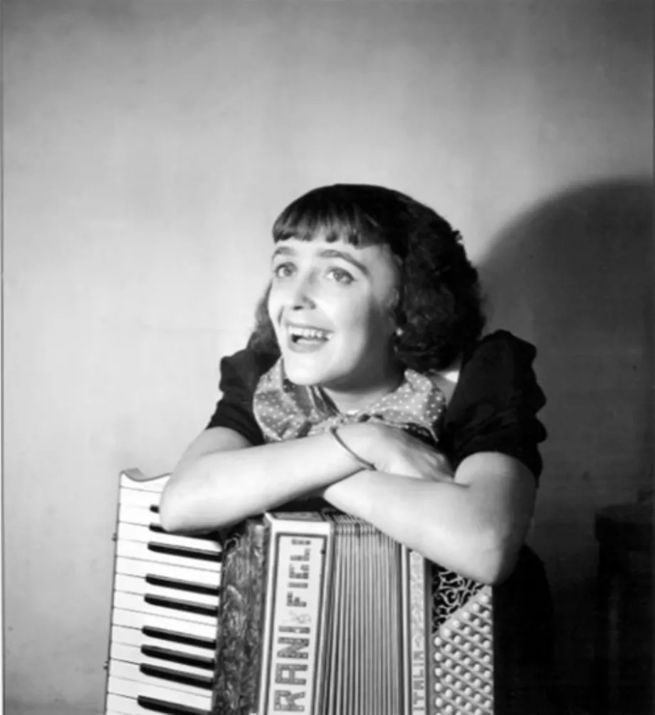Le film d'Edith Piaf racontera son enfance difficile jusqu'à ses dernières années cathartiques