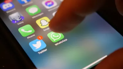 Astuce pour activer le mode beige dans WhatsApp