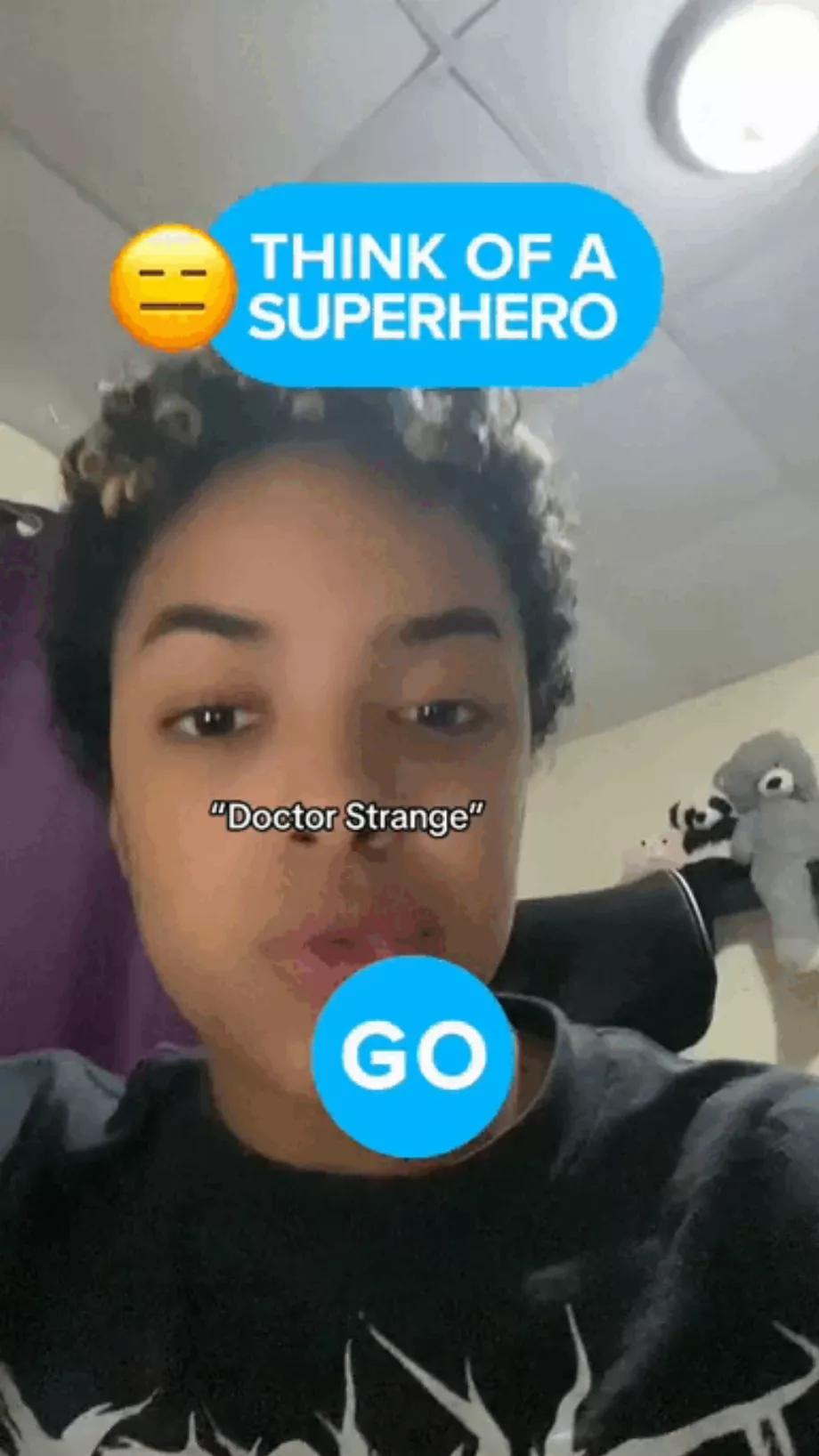 Le filtre TikTok devine le nom du super-héros auquel ils pensent. (Infoba)