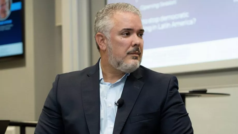La polémique éclate sur les réseaux sociaux avant le lancement du nouveau livre d'Iván Duque - crédit @ivanduquemarquez/Instagram
