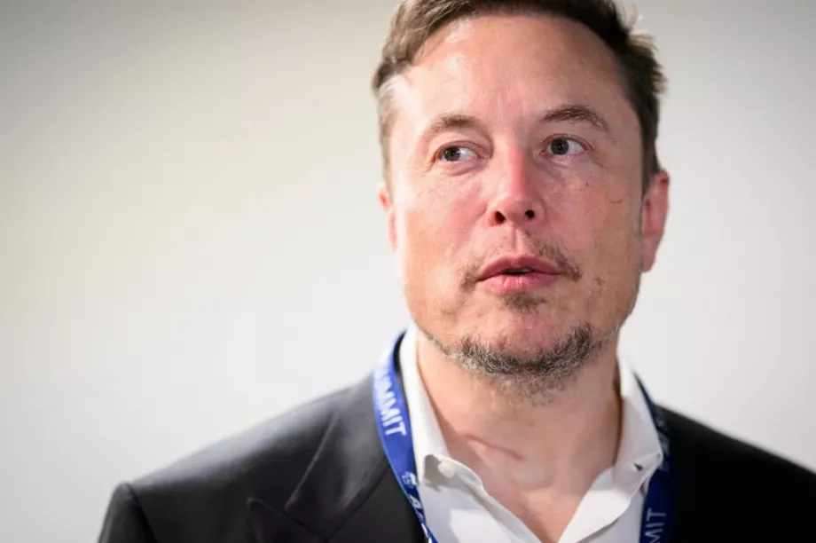 Elon Musk considère le travail à distance comme « moralement répréhensible ». (Léon Neal/Piscine via REUTERS)