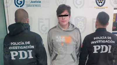 Le parquet a arrêté un étudiant de l'IPN pour avoir modifié des photos de ses camarades de classe avec l'IA et commis des violences numériques