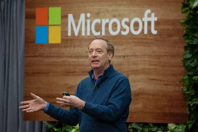 Microsoft revient sur le ring avec Sam Altman et parle d'intelligence artificielle dangereuse