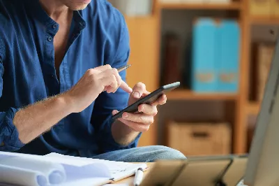 Qu'est-ce que l'adresse MAC et pourquoi est-elle si importante sur un téléphone portable iPhone ou Android ?