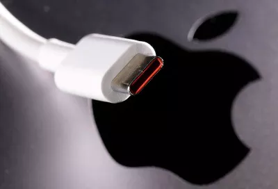 Pourquoi les câbles USB-C pour iPhone coûtent plus de 150 $