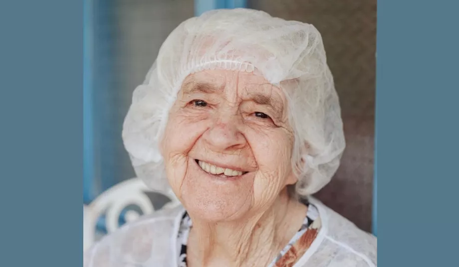 Inesita, la mamie Tiktoker de 88 ans qui partage des recettes. (@lindainesita)