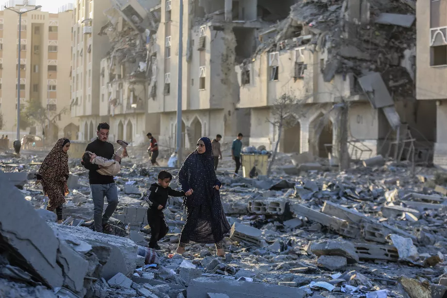Dans le monde scientifique, il y a un débat sur l’ampleur du nombre de victimes et des destructions provoquées par les bombardements conçus par l’intelligence artificielle. (Mohammed Talatene/dpa)