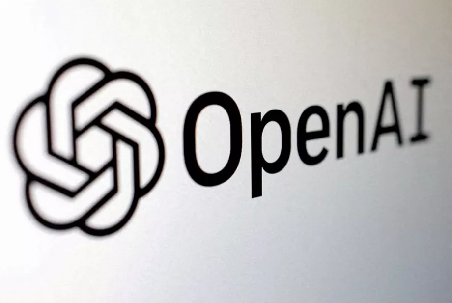 OpenAI garantit que former l’IA avec des œuvres du domaine public ne suffirait pas. (Reuters)