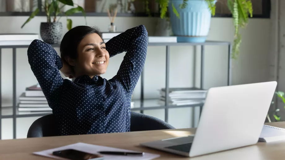 Les employés dotés de compétences en communication se démarquent par leur capacité à établir des relations solides dans le domaine professionnel. (Shutterstock)