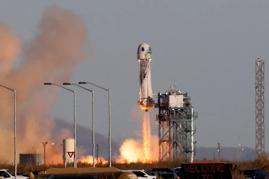Les fusées New Glenn et New Shepard font partie des projets clés de Blue Origin pour l'avenir de l'exploration spatiale. REUTERS/Joe Skipper/photo d'archives