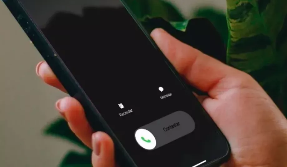Répondre et donner des informations à des numéros inconnus peut mettre en danger votre compte bancaire et vos données sensibles. (Photo : Getty Images)