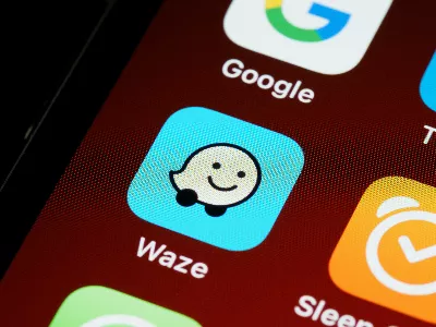 Comment utiliser ma voix pour les itinéraires Waze