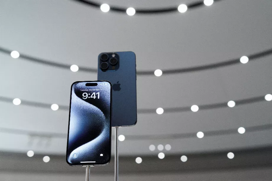 Apple a intégré pour la première fois des ports USB-C dans ses téléphones portables. (Reuters)