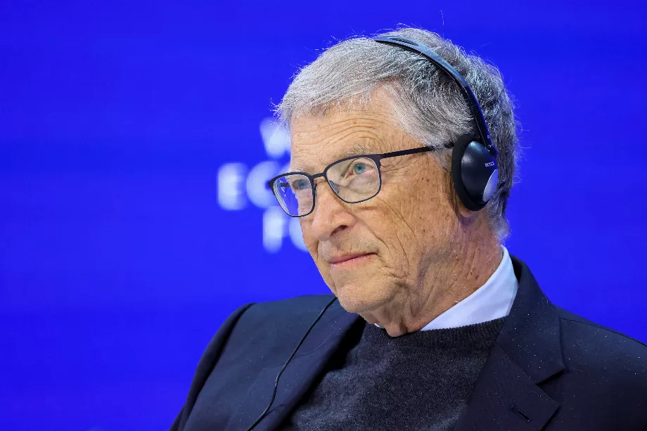 Gates continuera à exercer une influence notable dans le monde de la technologie et dans les initiatives caritatives, selon ChatGPT. (Reuters/Denis Balibouse)