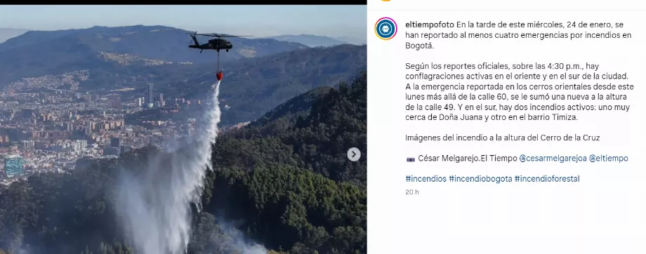 Il s'agit d'une photographie de l'incendie dans les collines orientales de Bogotá par César Melgarejo - crédit @eltiempofoto/Instagram