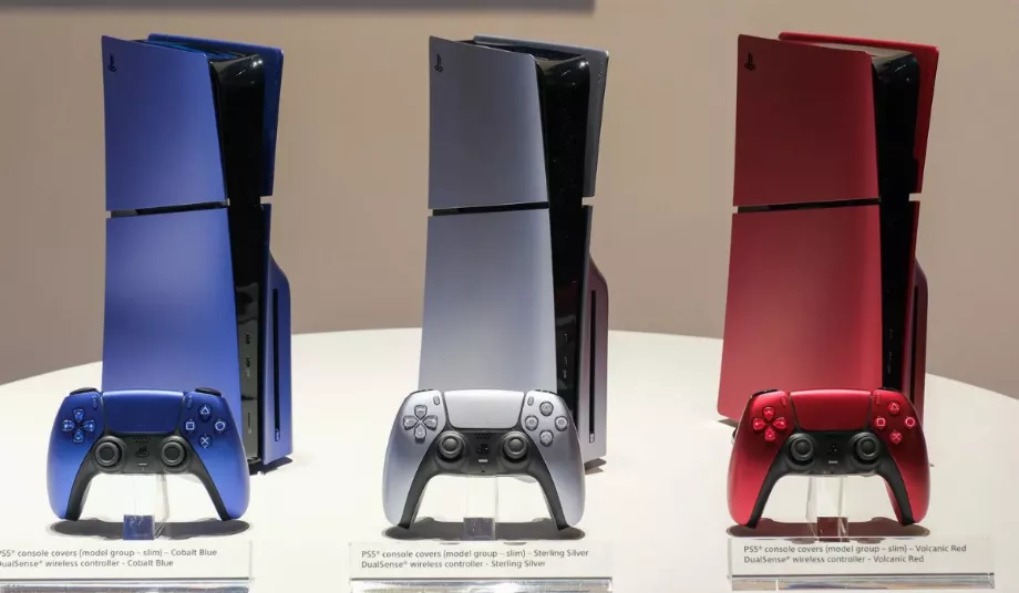 Les nouvelles couvertures sont disponibles en trois couleurs différentes. (Chris Welch)