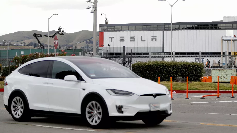 Musk, avec SpaceX et Tesla, a redéfini les industries aérospatiale et automobile. (Reuters/Stephen Lam)